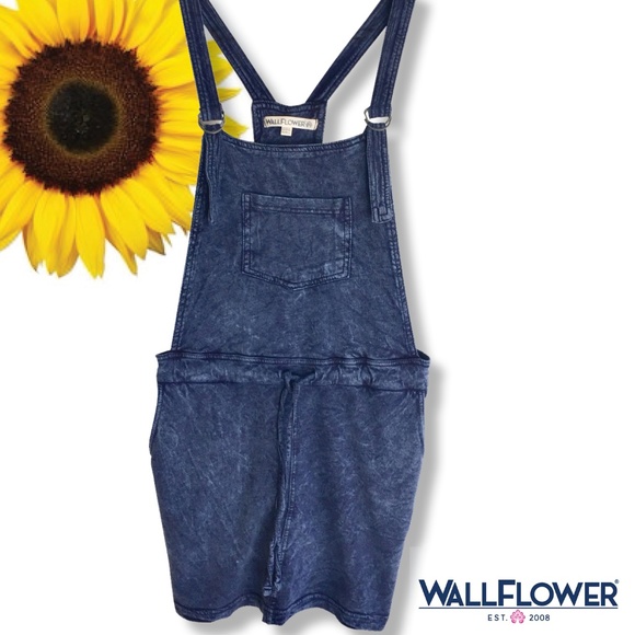 NWOT 🌺 WALLFLOWER overall dress/romper | Large - Picture 9 of 9